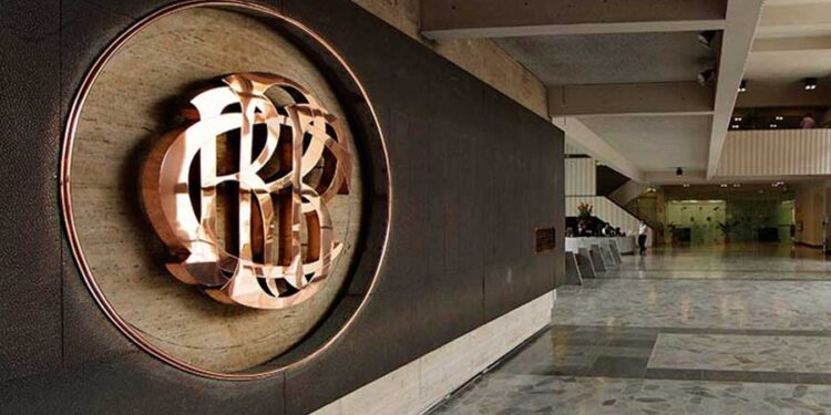 ¿Es riesgoso romper la institucionalidad y autonomía del BCR para “usar un sencillo” de las reservas?