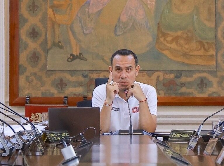 El equilibrio del desequilibrio: cómo juega a la política un gobierno sin cabeza pensante