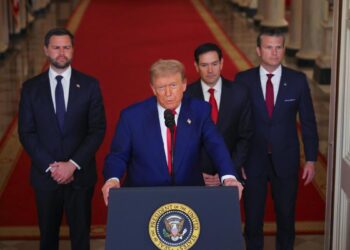 El ataque estadounidense‑israelí contra Irán corre el riesgo de sumir al mundo en el caos