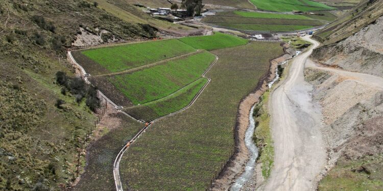 AMSAC culminó remediación en proyecto Azulmina y transforma una zona de alto riesgo en un entorno seguro y sostenible