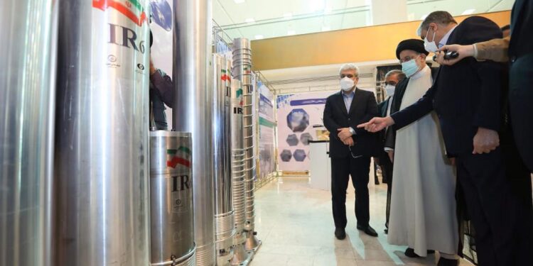 Qué son las centrifugadoras de Irán y por qué son importantes para crear bombas atómicas