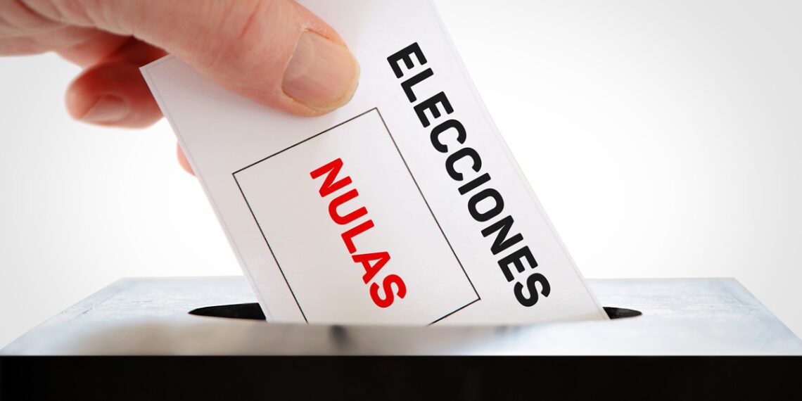 La campaña no se calienta, lo que arde es una antorcha de estupideces para quemar las elecciones