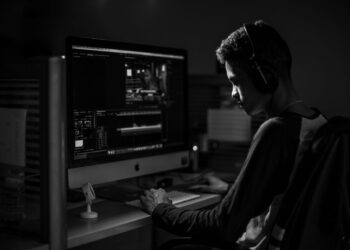 ¿Y si mañana, al levantarme, no pudiera ver la pantalla?