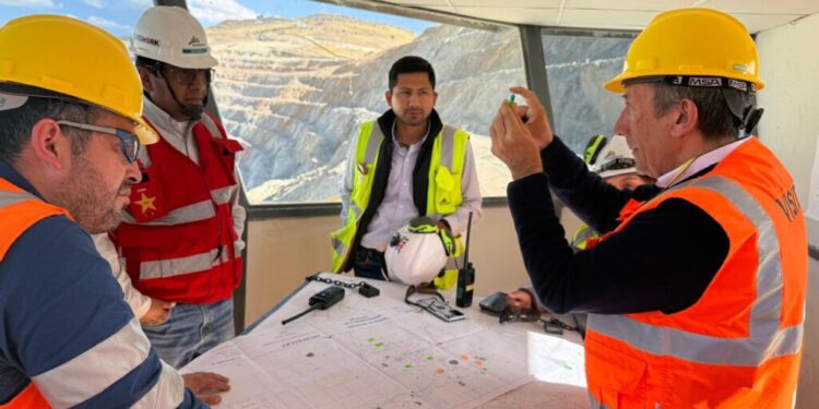 Chilena Geoblast se adjudica servicio clave de control de voladuras en Mina Antapaccay