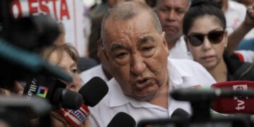 El “imparable endose” del Lagarto a su deslucido hermano lo dejó en el puesto 17% con 0.85% de votos