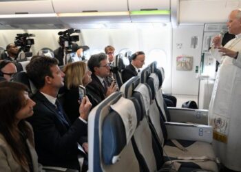 León XIV: “fomentar un cambio de mentalidad o una mayor apertura a pensar en el bien del pueblo”