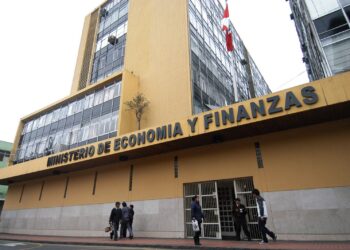 Informe de Actualización de Proyecciones Macroeconómicas: finanzas públicas del Perú atraviesan un momento de mayor vulnerabilidad