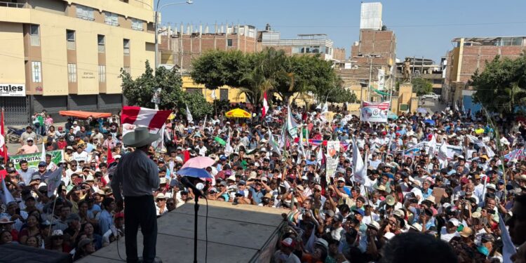El vergonzoso despliegue del candidato de la violenta ultraizquierda