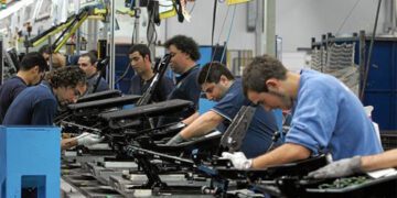 La dignidad del trabajo en la transición digital ¿Qué nos dice la Encíclica Magnifica Humanitas?