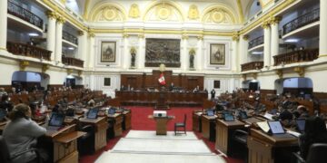 ¿Es posible institucionalizar a los partidos políticos para tener buenos Congresistas algún día?