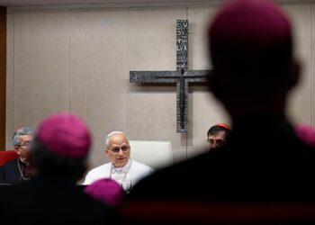 León XIV: ¿Cómo afrontar los retos actuales y quiénes están llamados a acoger este desafío?