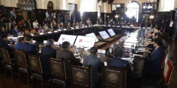 ¿Qué “instituciones” no sirven a la ciudadanía o deberían ser replanteadas en su totalidad?