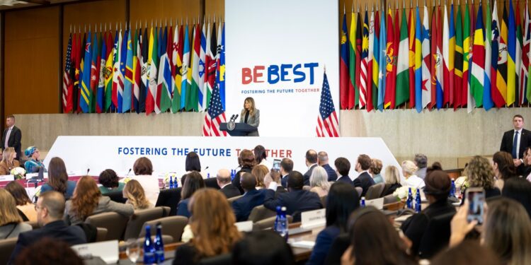 Melania Trump: la belleza de los resultados