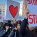 El ejemplo del movimiento Otpor y la ‘noviolencia’ transforman la protesta en poder político en Serbia