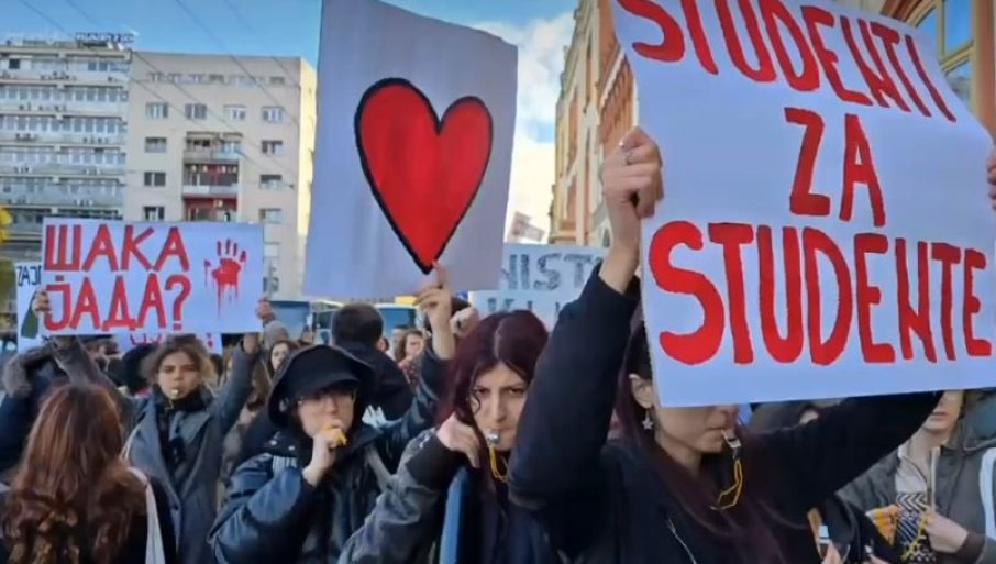 El ejemplo del movimiento Otpor y la ‘noviolencia’ transforman la protesta en poder político en Serbia