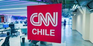 CNN Chile: polémica por caída histórica de Fondos de pensiones, hablan las AFP